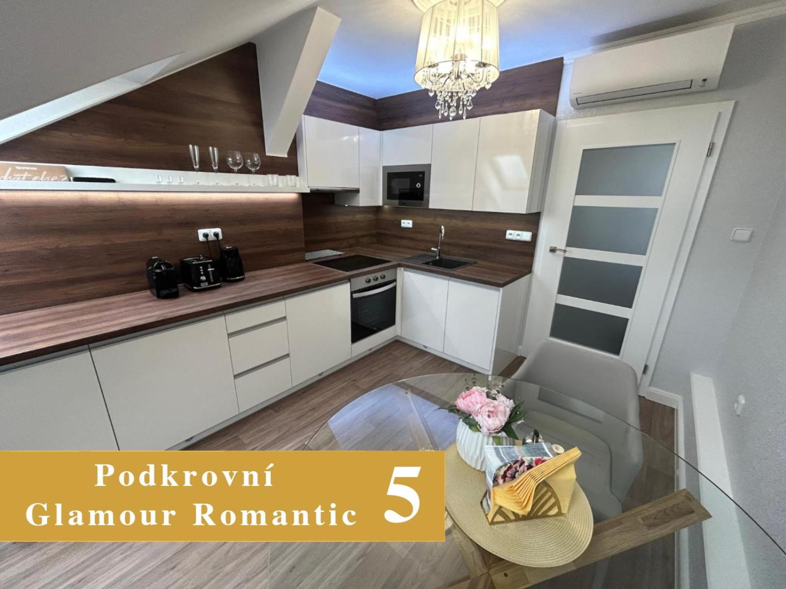 Efipa Glamour Apartments Plzeň Eksteriør bilde