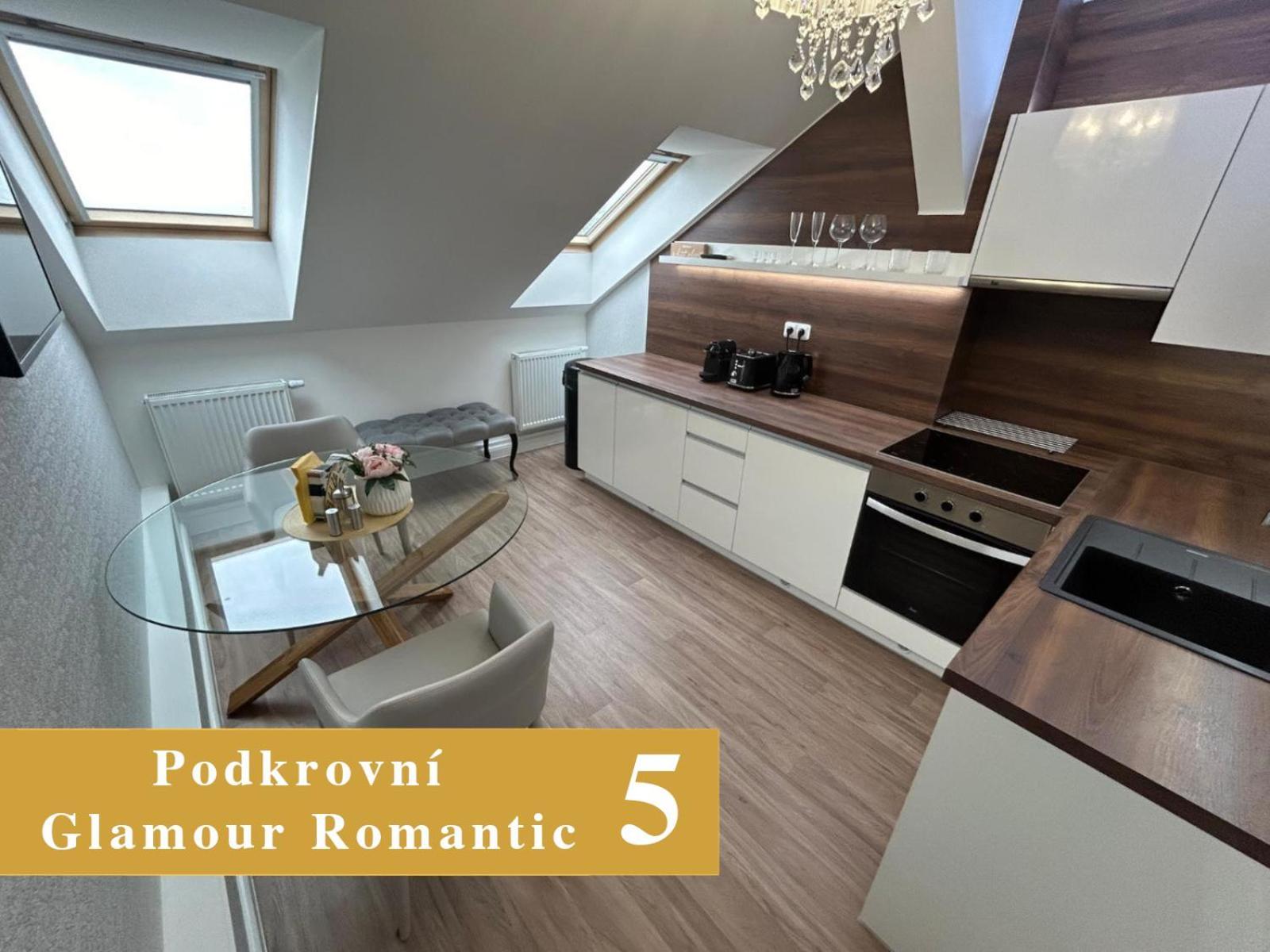 Efipa Glamour Apartments Plzeň Eksteriør bilde