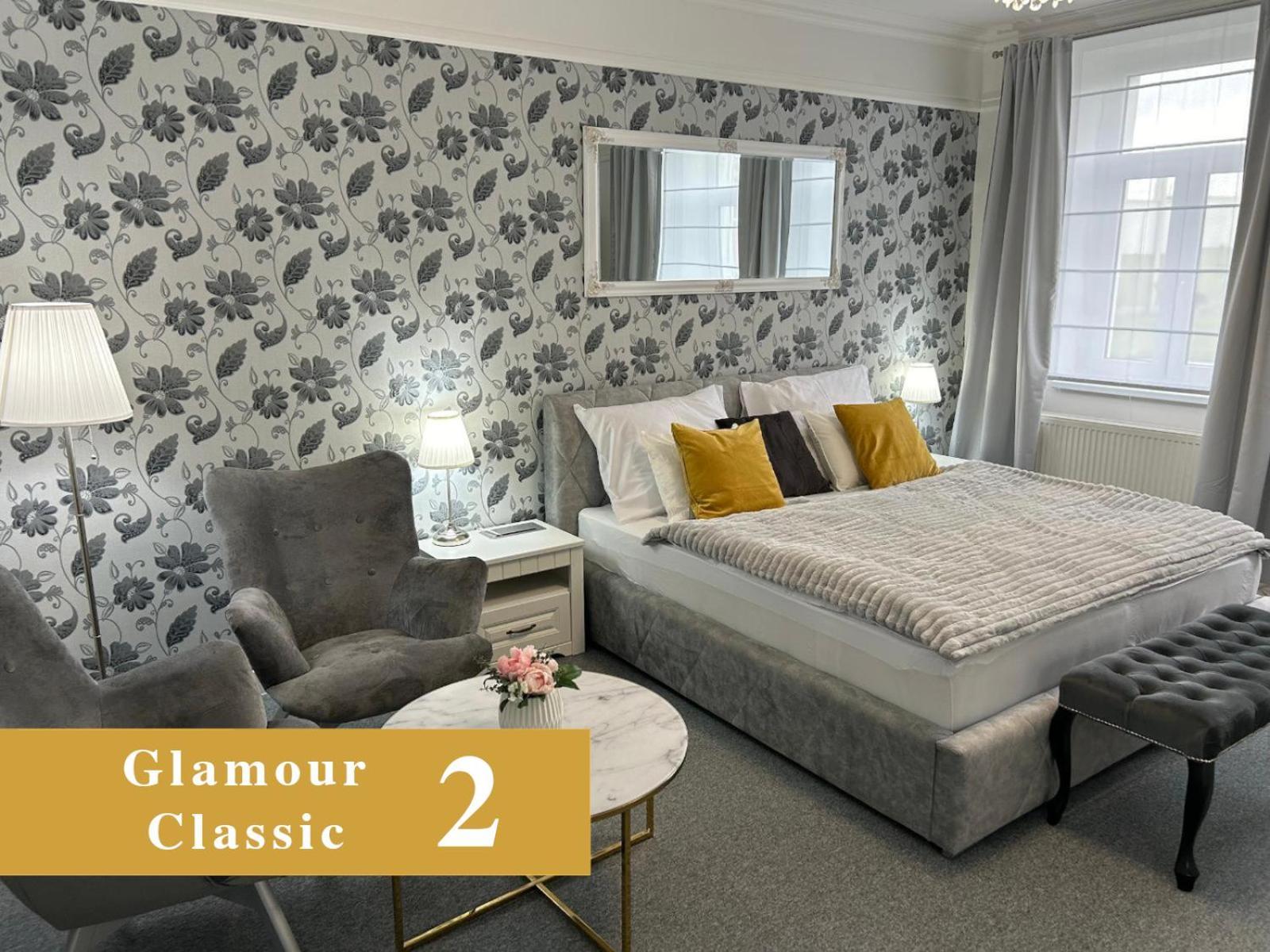 Efipa Glamour Apartments Plzeň Eksteriør bilde