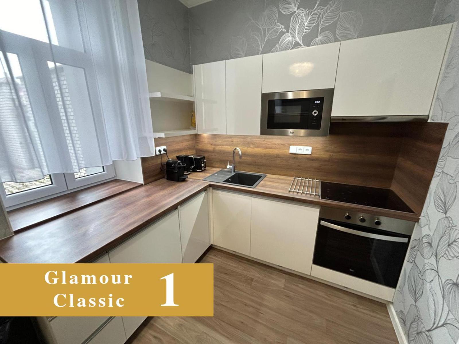 Efipa Glamour Apartments Plzeň Eksteriør bilde